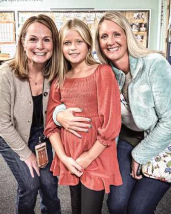Holloway Elementary’s third grader, Harper, will be featured on 13abc’s Rising Star series. Nominated by Mrs. Kristine Walter, Holloway’s intervention specialist, Harper was recognized for her positive attitude, determination and empathy. Don’t miss her inspiring story on 13abc.